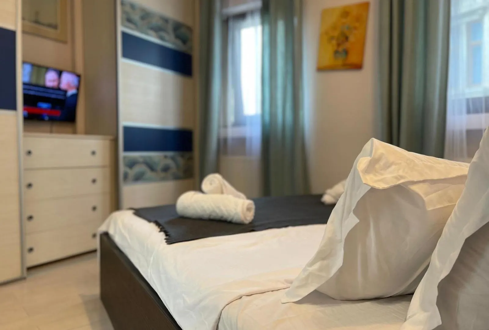 Apartment Van Gogh Studio Old City Bucharest
