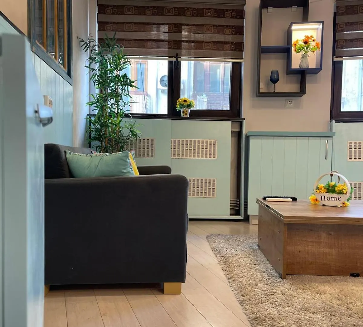 Van Gogh Studio Old City Bucharest